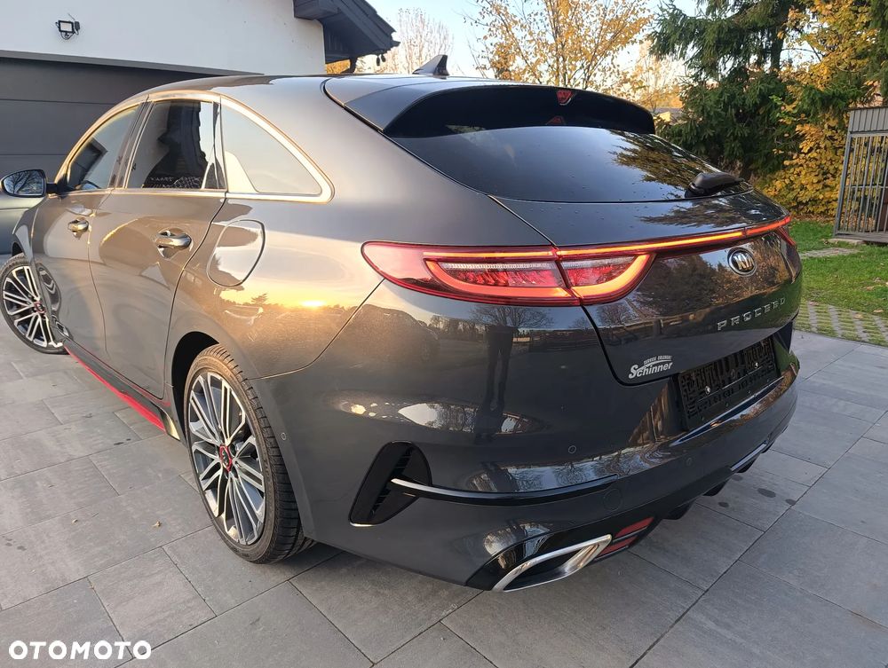 Kia ProCeed 1.6 T-GDI GT DCT - 21