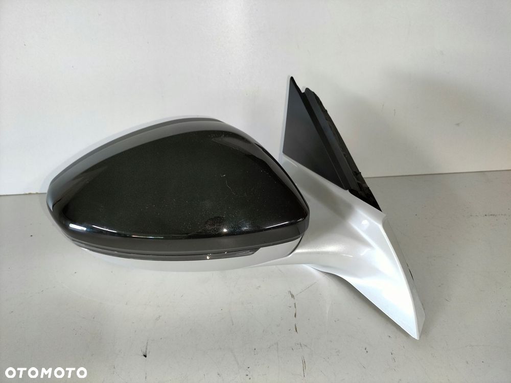 lusterko prawe citroen ds3 crossback 19- - 2