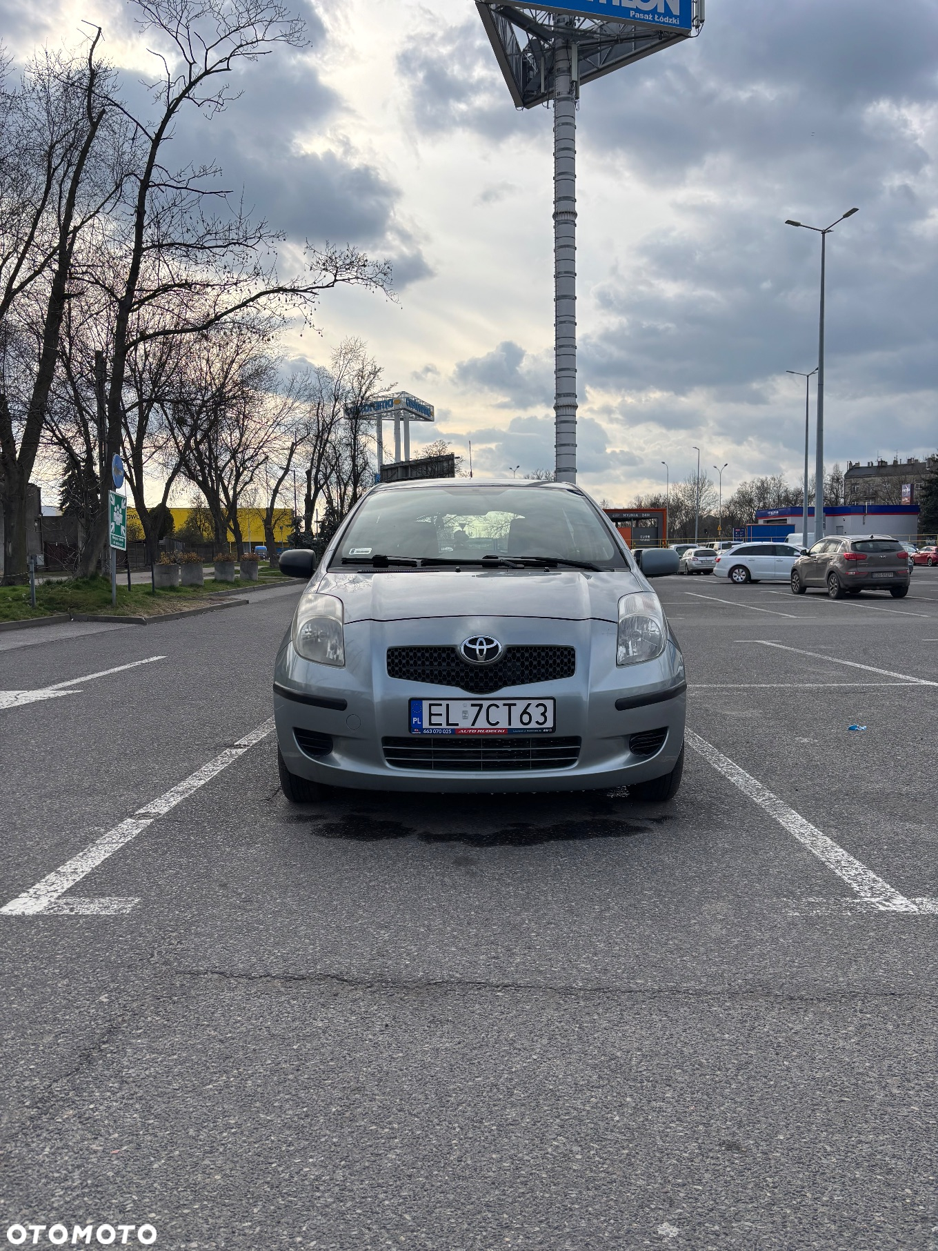 Toyota Yaris - 7