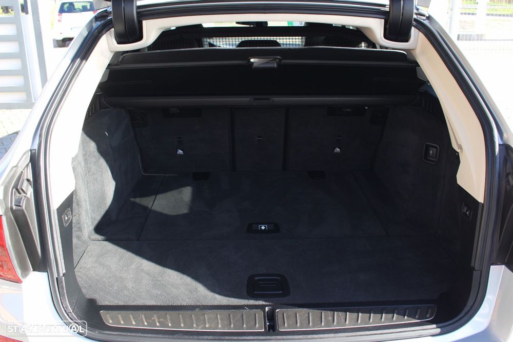 BMW 520 d Line Luxury Auto - 36
