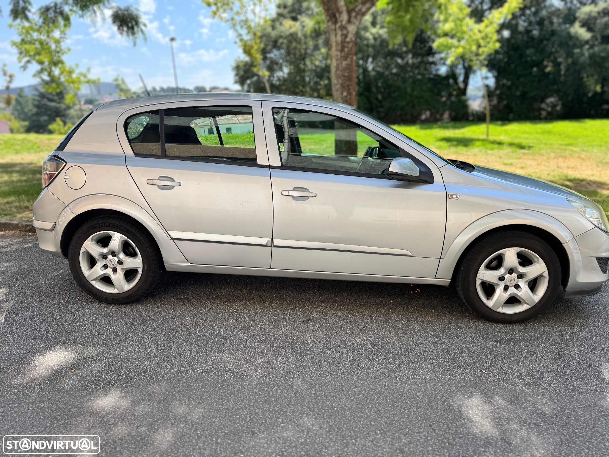Opel Astra 1.3 CDTi Enjoy EcoFLEX - 3