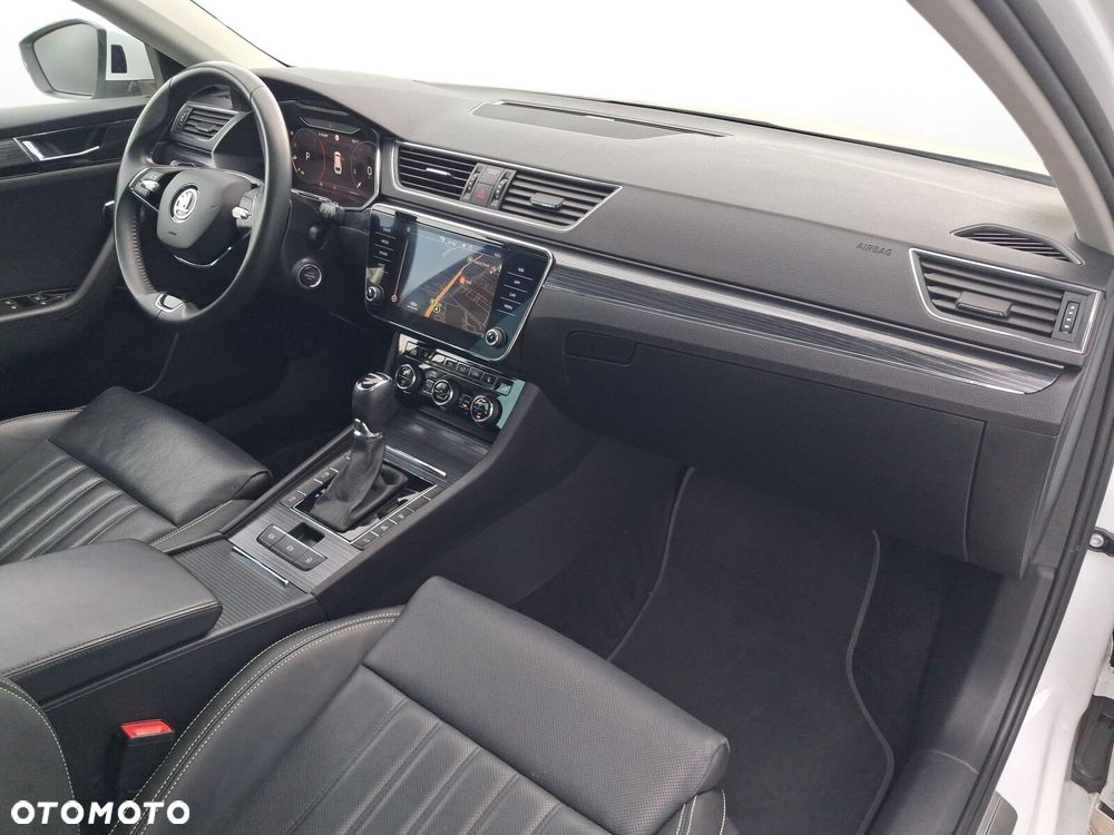Skoda Superb 2.0 TDI SCR Style DSG - 14