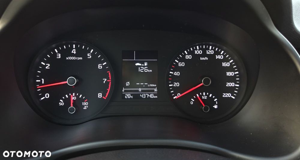 Kia Stonic 1.4 L - 23