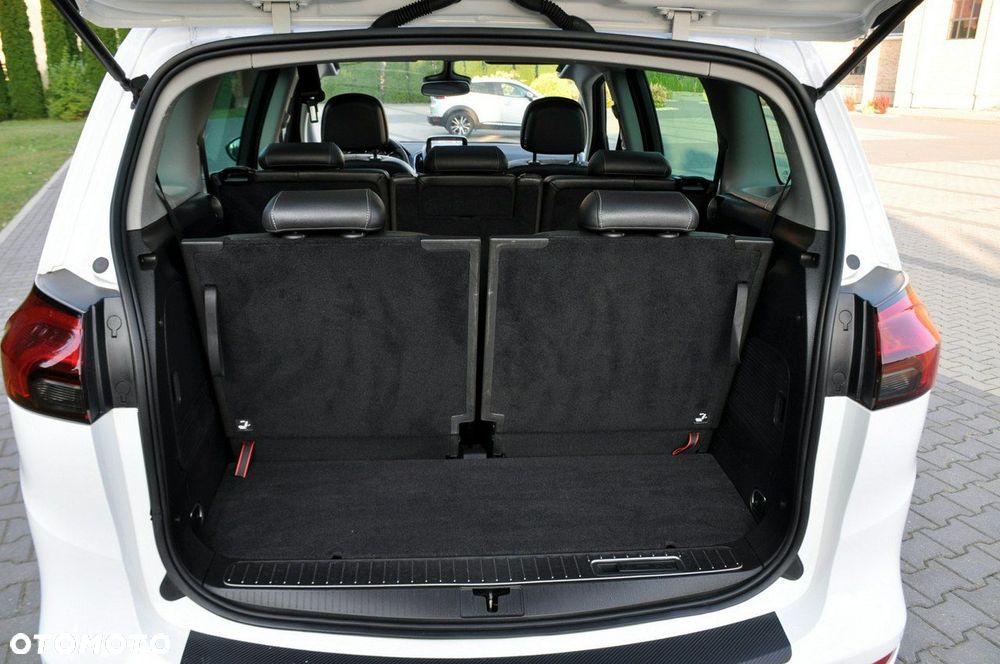 Opel Zafira - 39