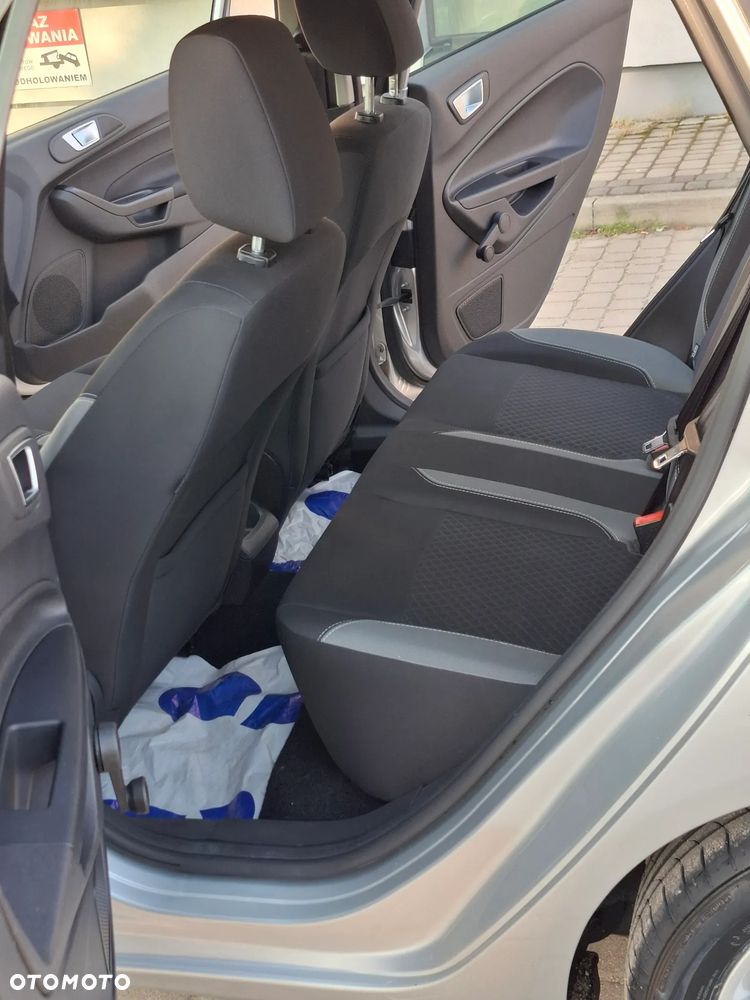 Ford Fiesta 1.25 Silver X Plus EU6 - 22