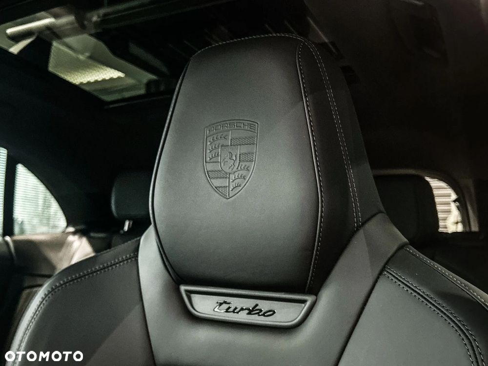Porsche Macan Turbo 100kWh - 12