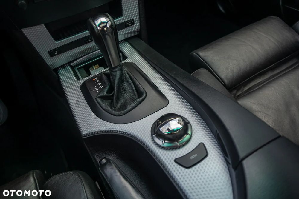 BMW Seria 5 - 25