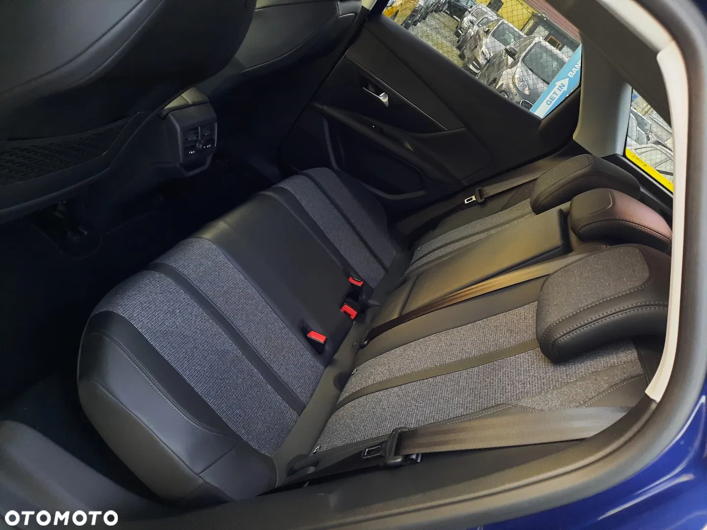 Peugeot 3008 1.5 BlueHDi Active S&S - 16