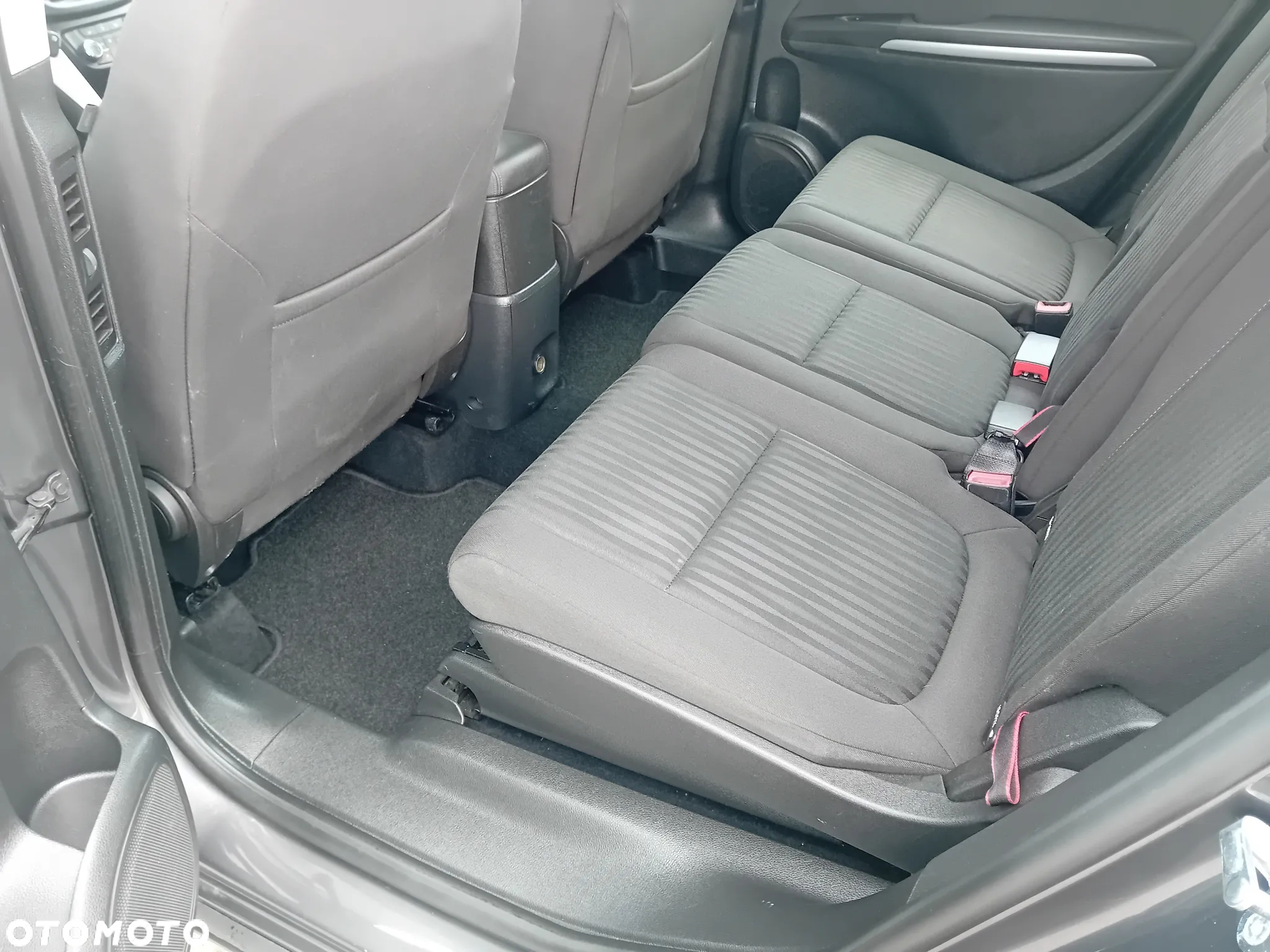 Opel Zafira - 11
