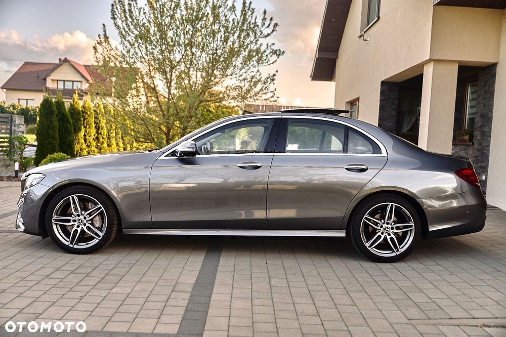 Mercedes-Benz Klasa E 220 d 4-Matic 9G-TRONIC - 9