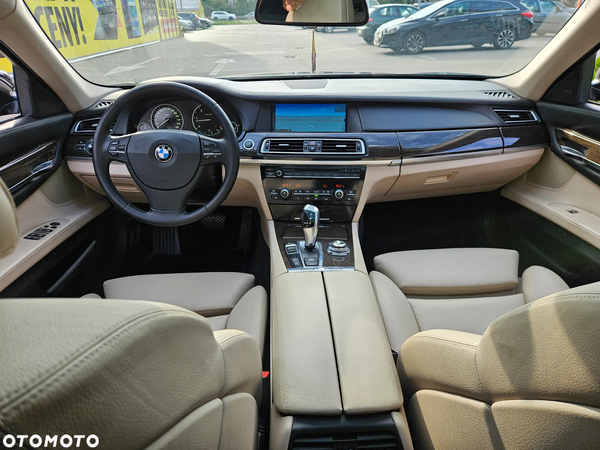 BMW Seria 7 730d - 31