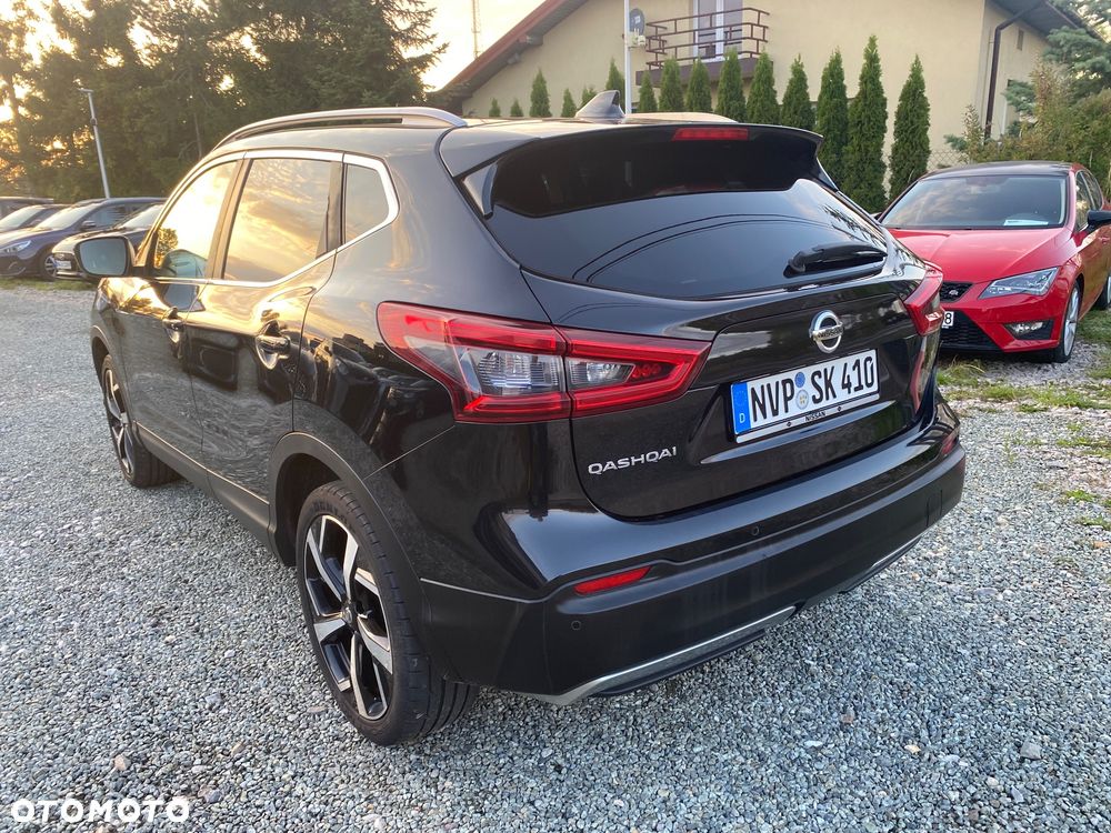 Nissan Qashqai 1.6 DIG-T Tekna+ - 4