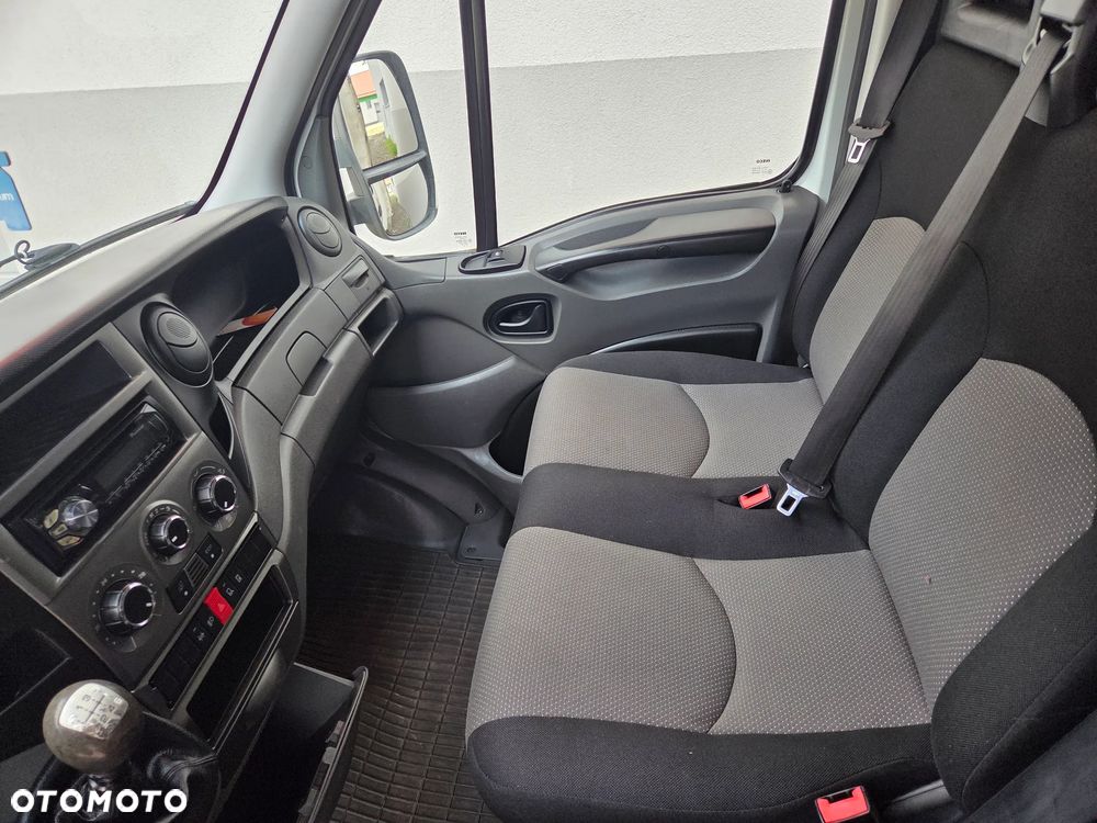 Iveco 50C35 - 9