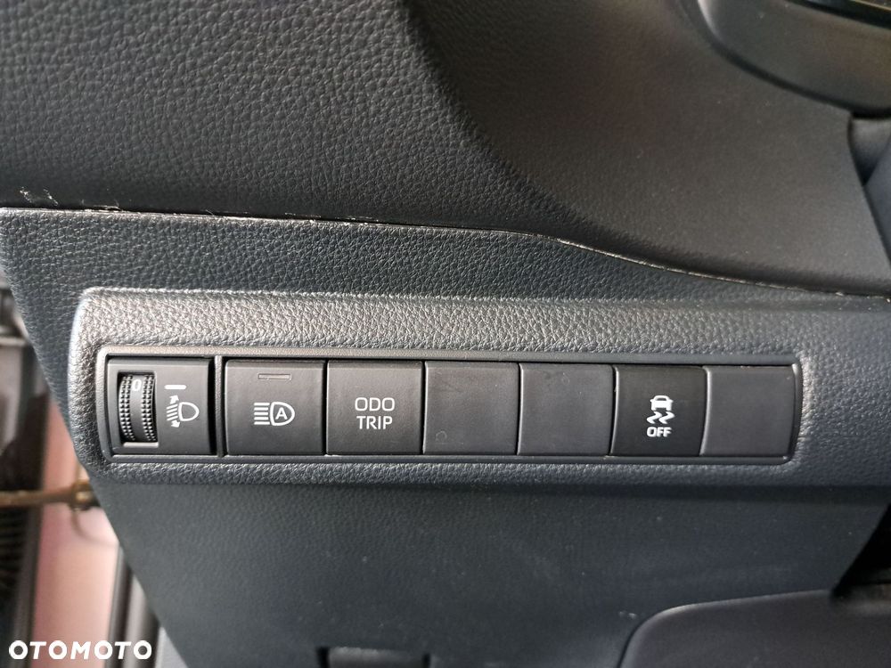 Toyota Corolla 1.8 Hybrid Comfort - 35