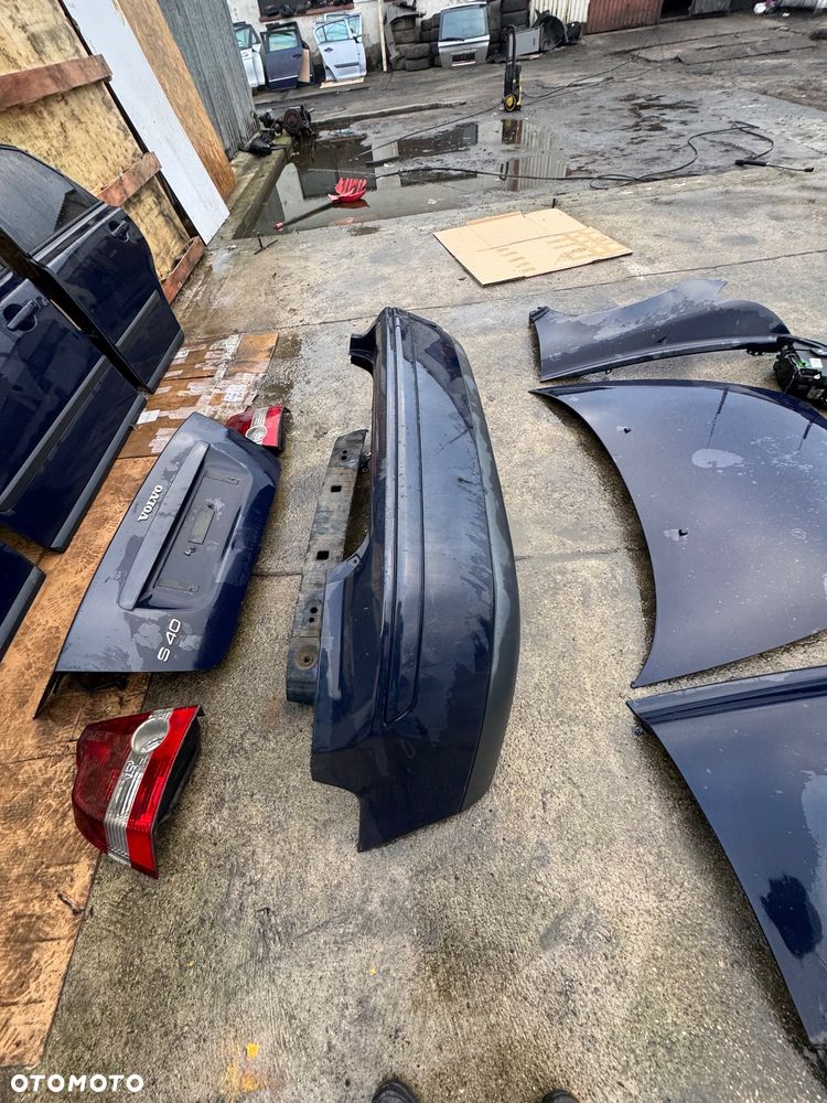 Volvo s40 v50 drzwi  v50 przednie tylne tył prawe lewe 613-46 niebieskie granatowe sedan klapa tył tylnia lampa tył prawą lewa belka tylnia zderzak tył tylni błotnik prawy lewy lampy przednie prawa lewa przód tył belka wzmocnienie czołowe pas przedni chłodnice maska zderzak przód przedni niebieski - 10