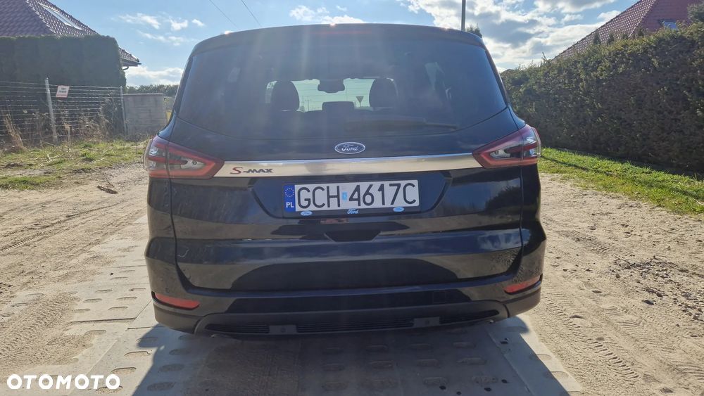 Ford S-Max 2.0 EcoBlue Titanium - 2