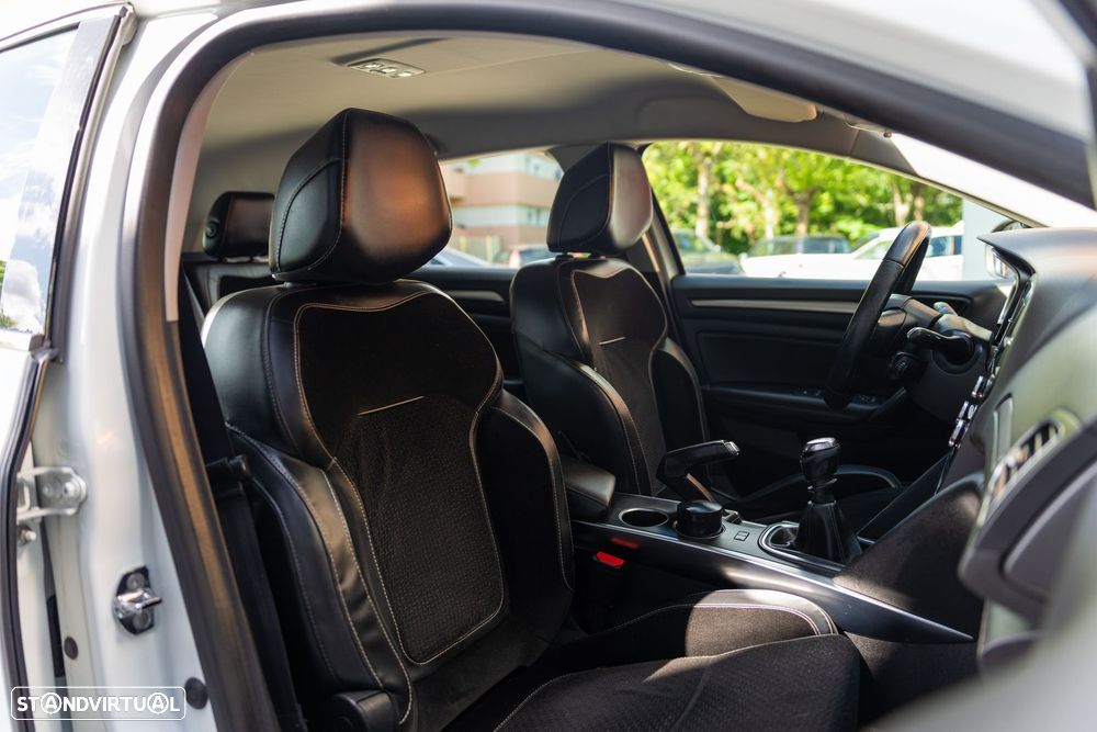 Renault Mégane Sport Tourer 1.5 dCi Limited - 26