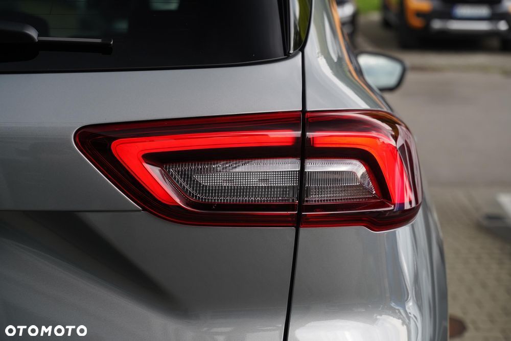 Ford Kuga 2.5 FHEV FWD Titanium - 29