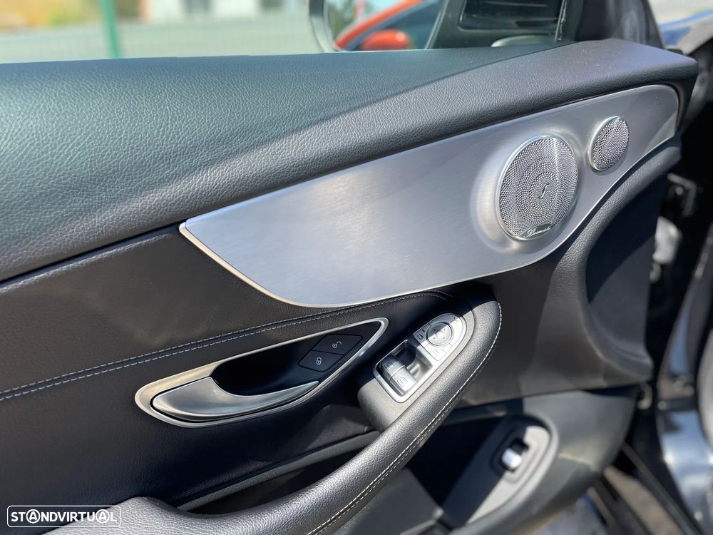 Mercedes-Benz C 250 d 4Matic 9G-TRONIC AMG Line - 29