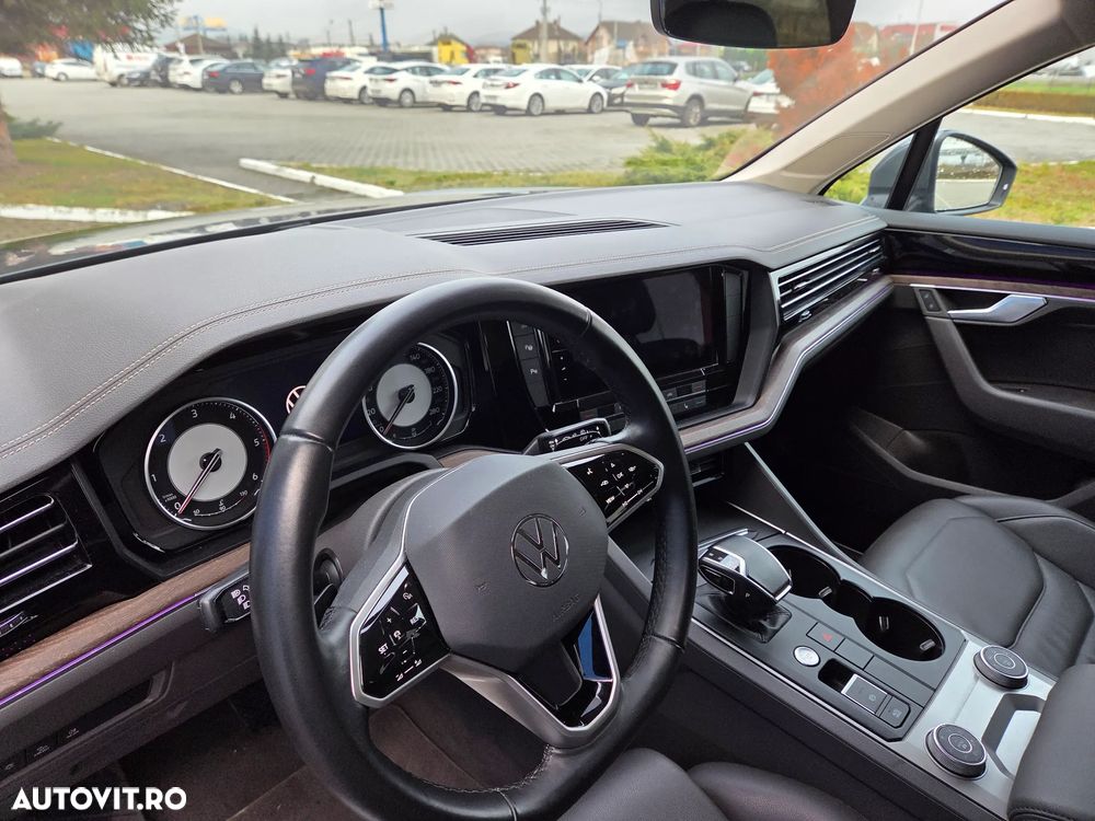 Volkswagen Touareg 3.0 V6 TDI 4Motion DPF Automatik - 9