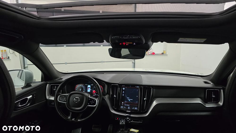 Volvo XC 60 D4 AWD Geartronic RDesign - 7