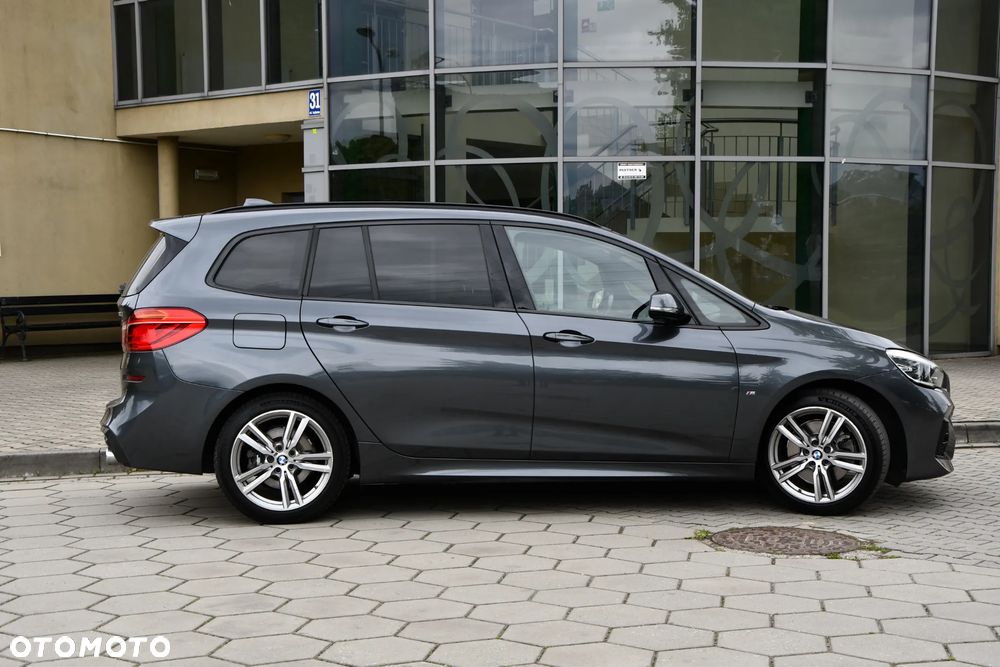 BMW Seria 2 220d Gran Tourer xDrive M Sport - 6