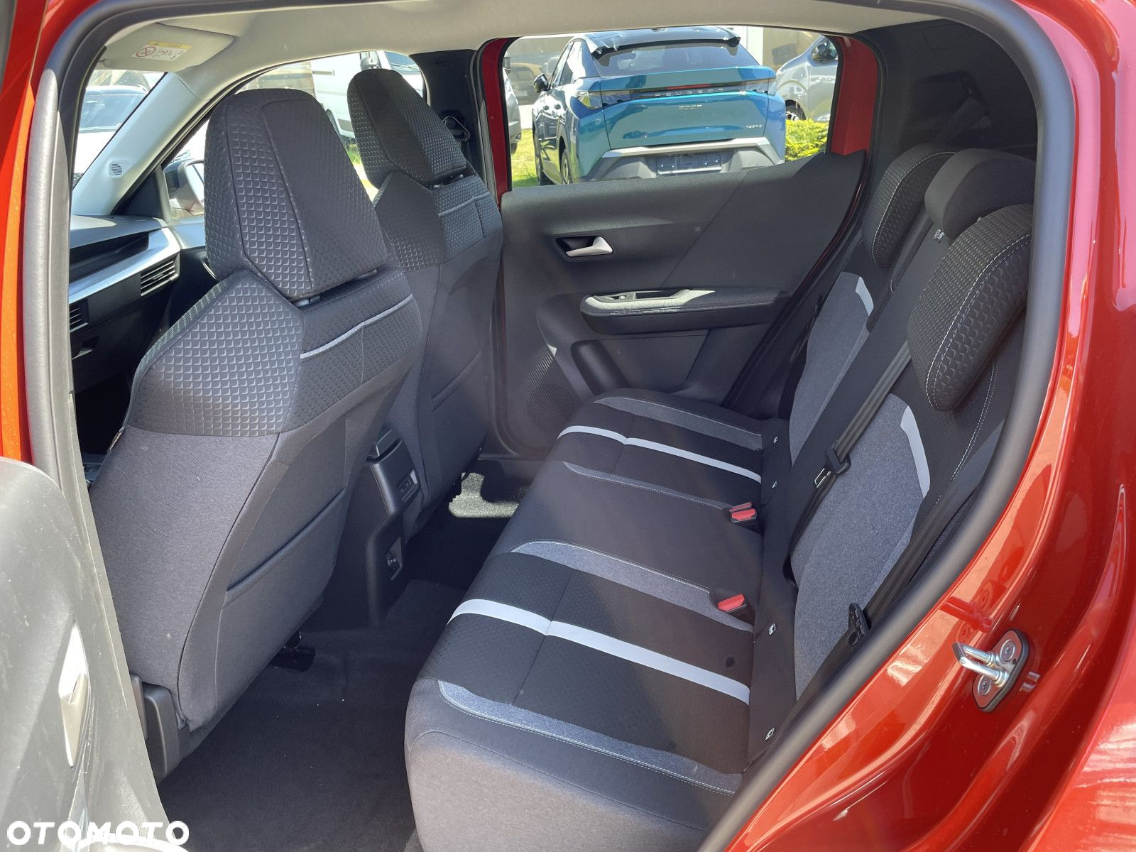 Opel Frontera - 10