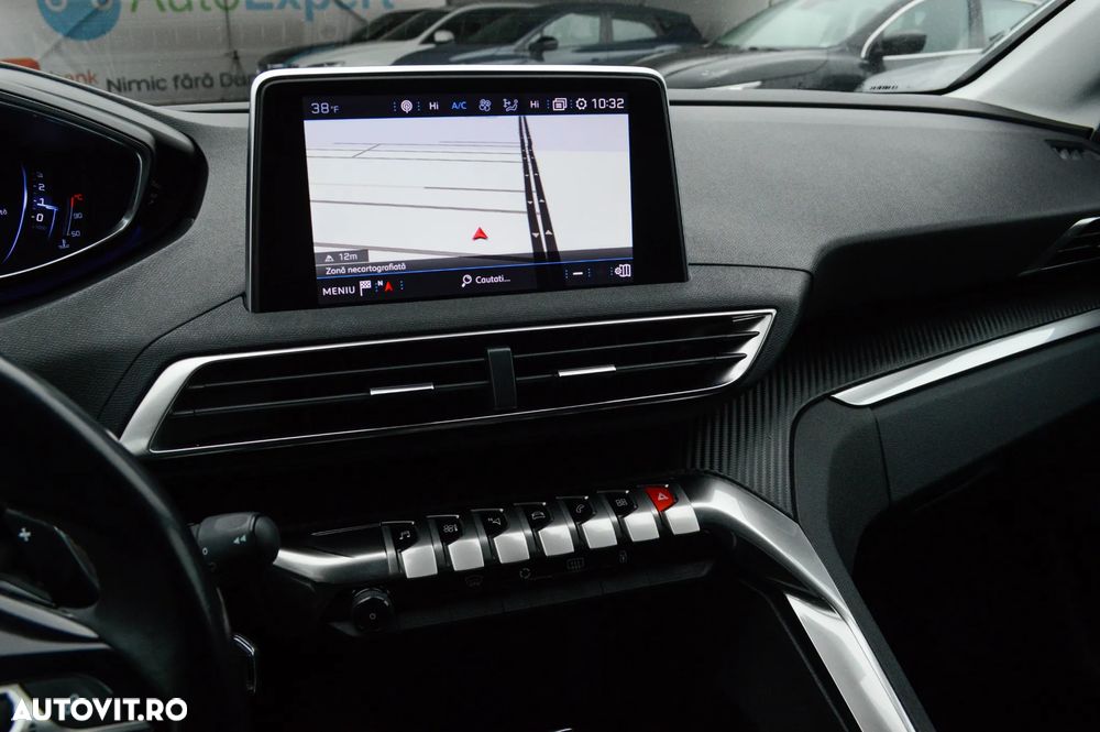 Peugeot 5008 BlueHDI 130 EAT8 Active Pack - 11