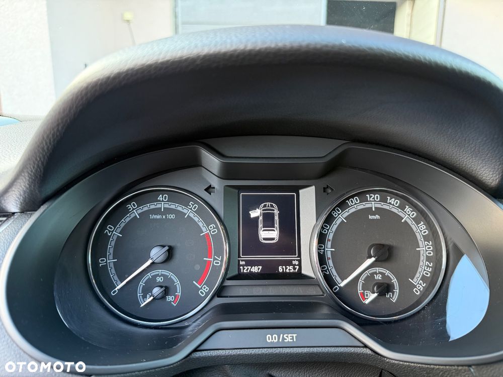Skoda Octavia 1.8 TSI 4x4 Clever DSG - 15