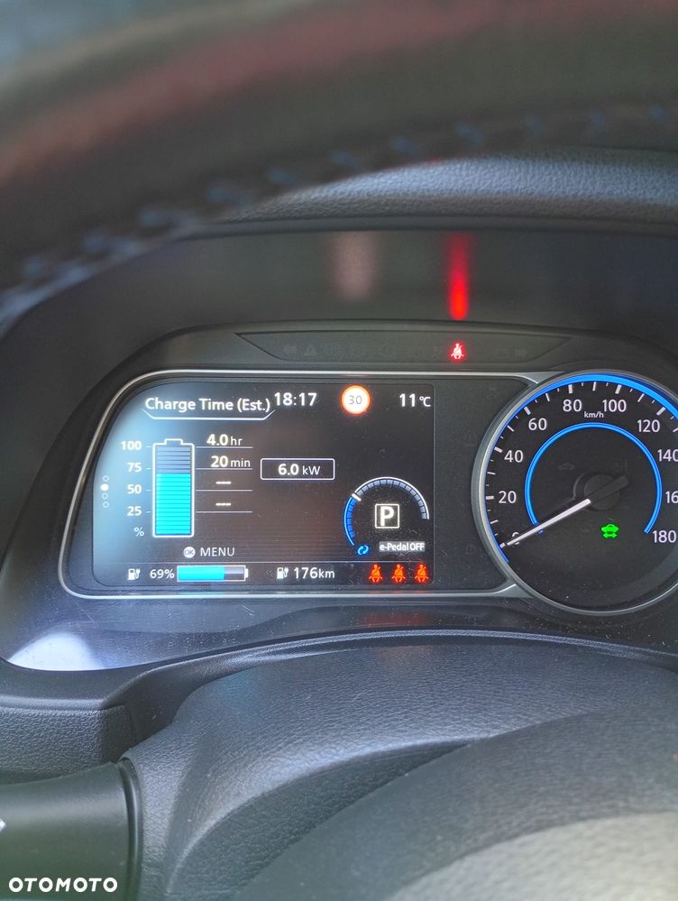 Nissan Leaf 40kWh Acenta - 22