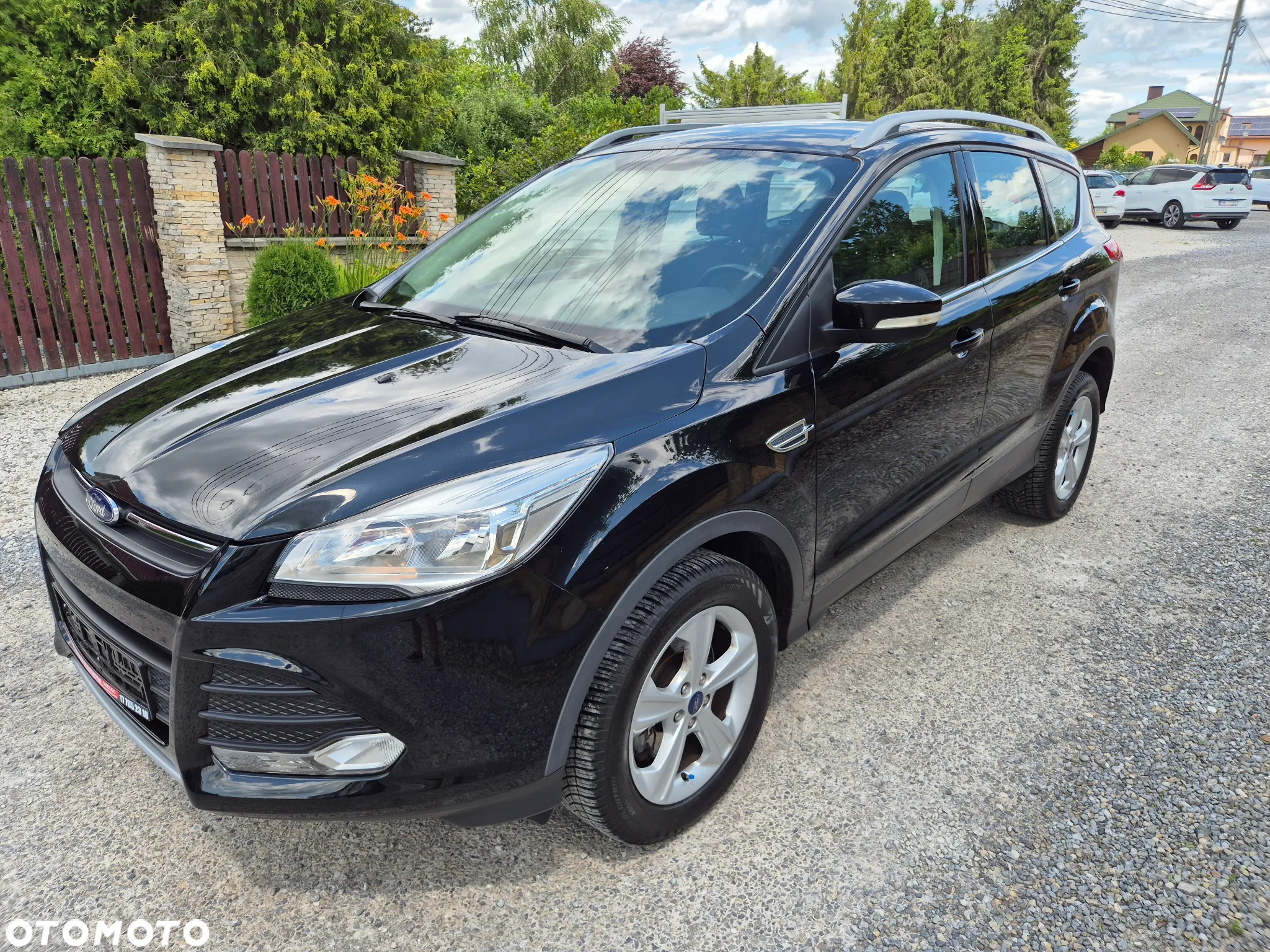 Ford Kuga - 2
