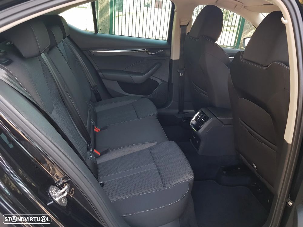 Skoda Octavia 2.0 TDI Style - 40