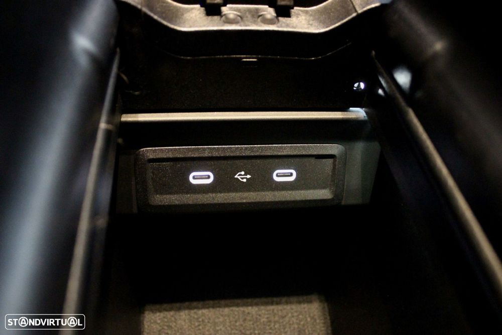 Mercedes-Benz A 180 d AMG Line Aut. - 35