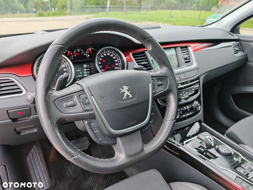 Peugeot 508 RXH Hybrid4 - 20