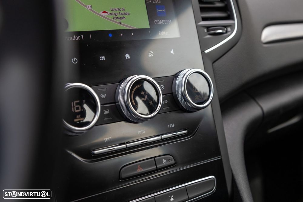 Renault Mégane 1.5 Blue dCi Intens EDC - 58