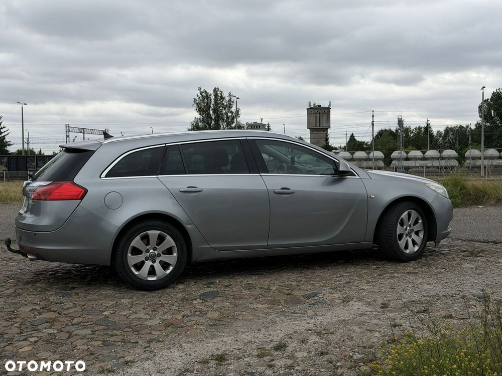 Opel Insignia - 8