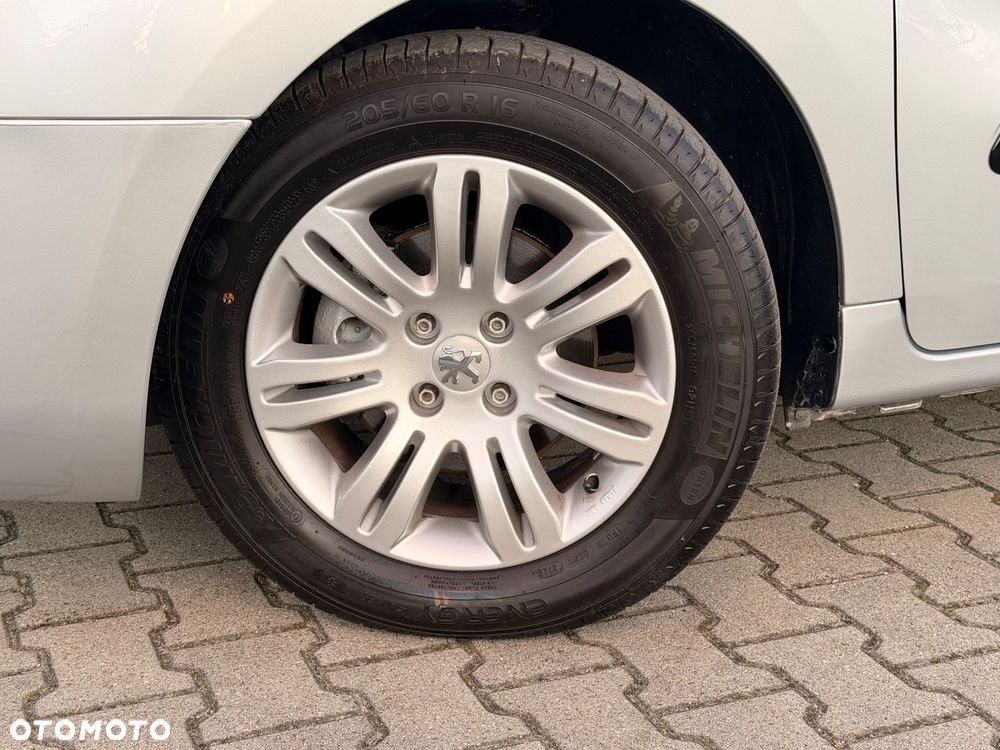 Peugeot Partner 1.6 HDi Outdoor - 32