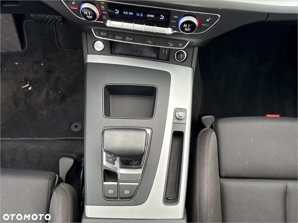 Audi Q5 40 TDI mHEV Quattro Advanced S tronic - 16