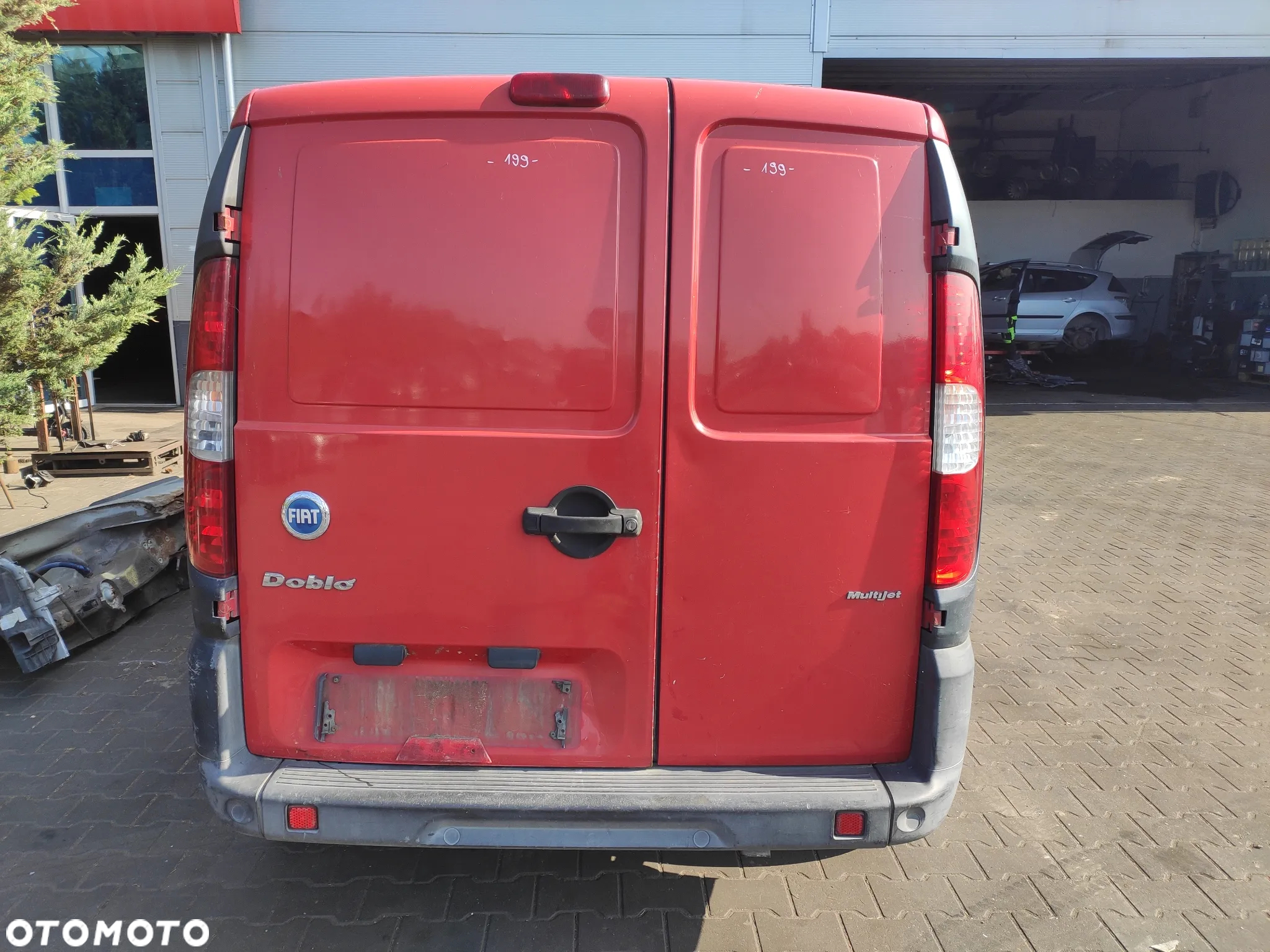 Fiat Doblo Maxi Lift 1.9 JTD 105 KM 233B1000 Skrzynia 55201117 Maska Błotnik Drzwi Zderzak 199 - 5