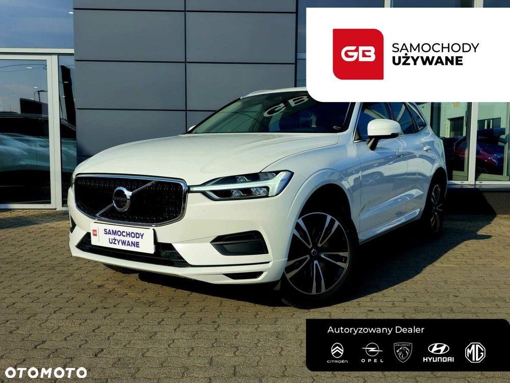 Volvo XC 60 T4 Momentum Pro - 1