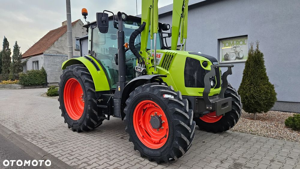 Claas Arion 440 - 16
