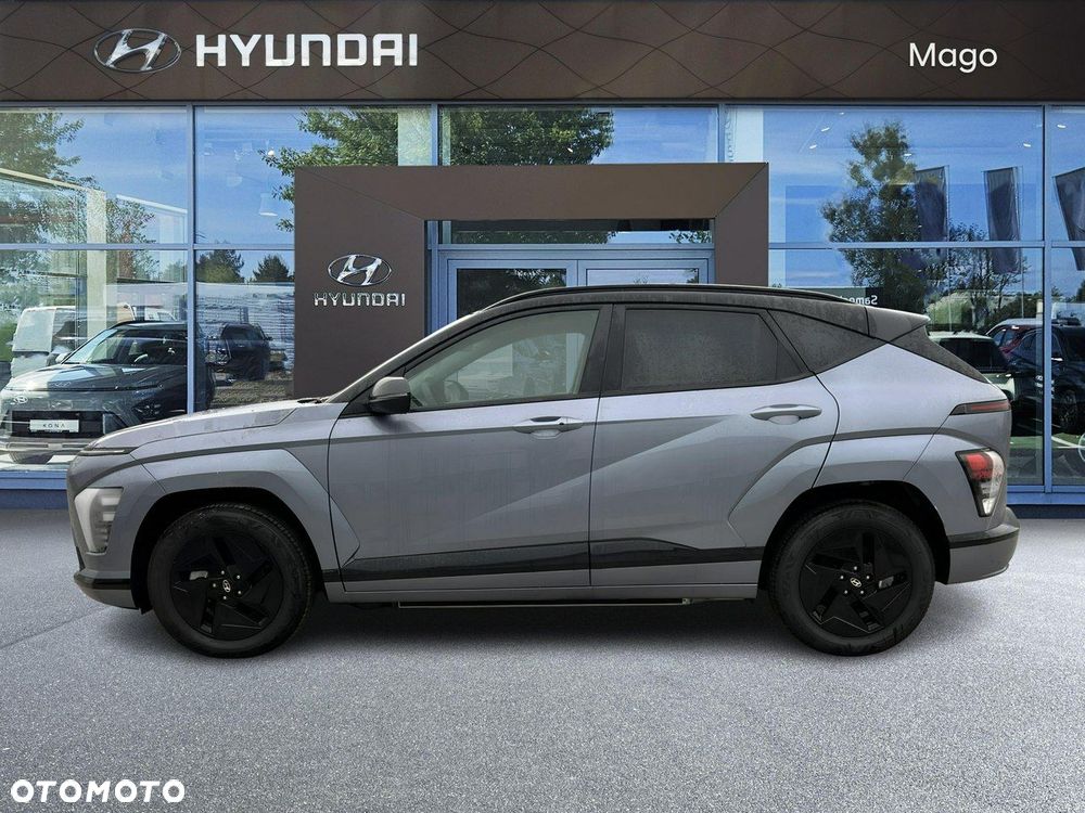 Hyundai Kona 64kWh Executive - 2