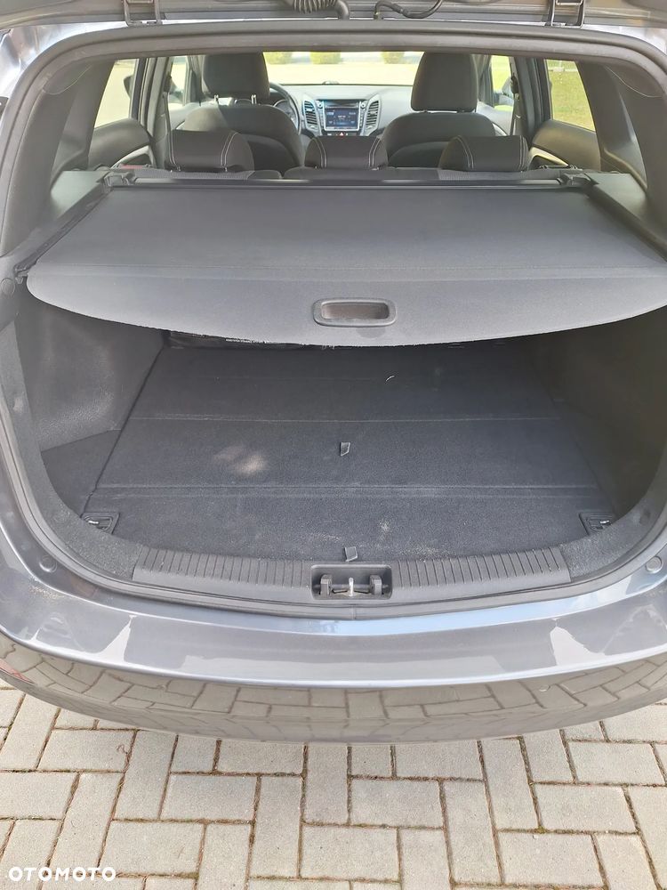 Hyundai i30 1.6 CRDi BlueDrive Go - 17