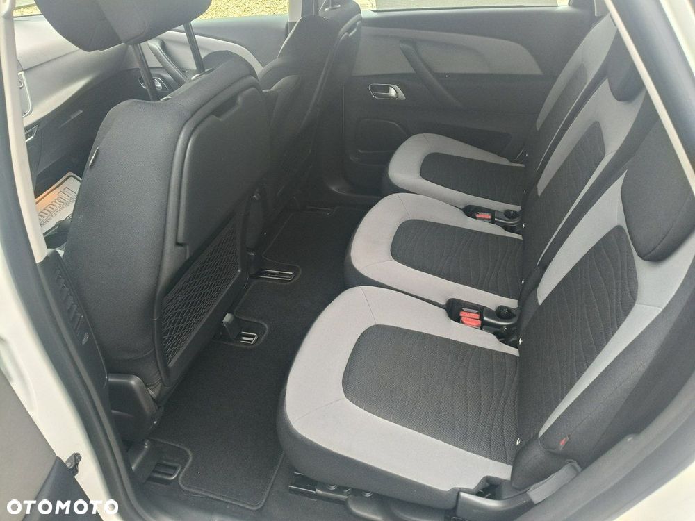 Citroën C4 Picasso - 16