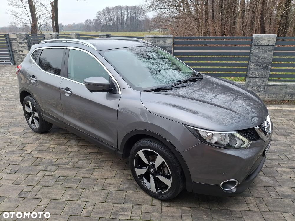 Nissan Qashqai 1.6 DIG-T 360 - 1