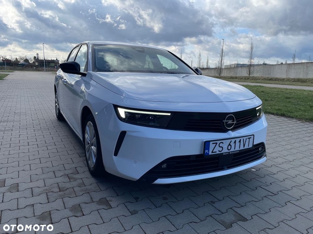 Opel Astra 1.2 Turbo Automatik Elegance - 9