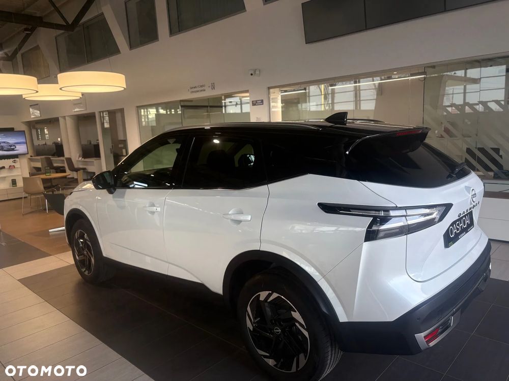 Nissan Qashqai 1.3 DIG-T mHEV N-Connecta Xtronic - 7