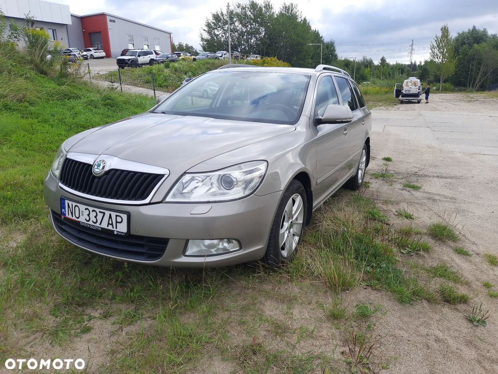 Skoda Octavia 1.6 TDI DPF Ambition Green tec - 1
