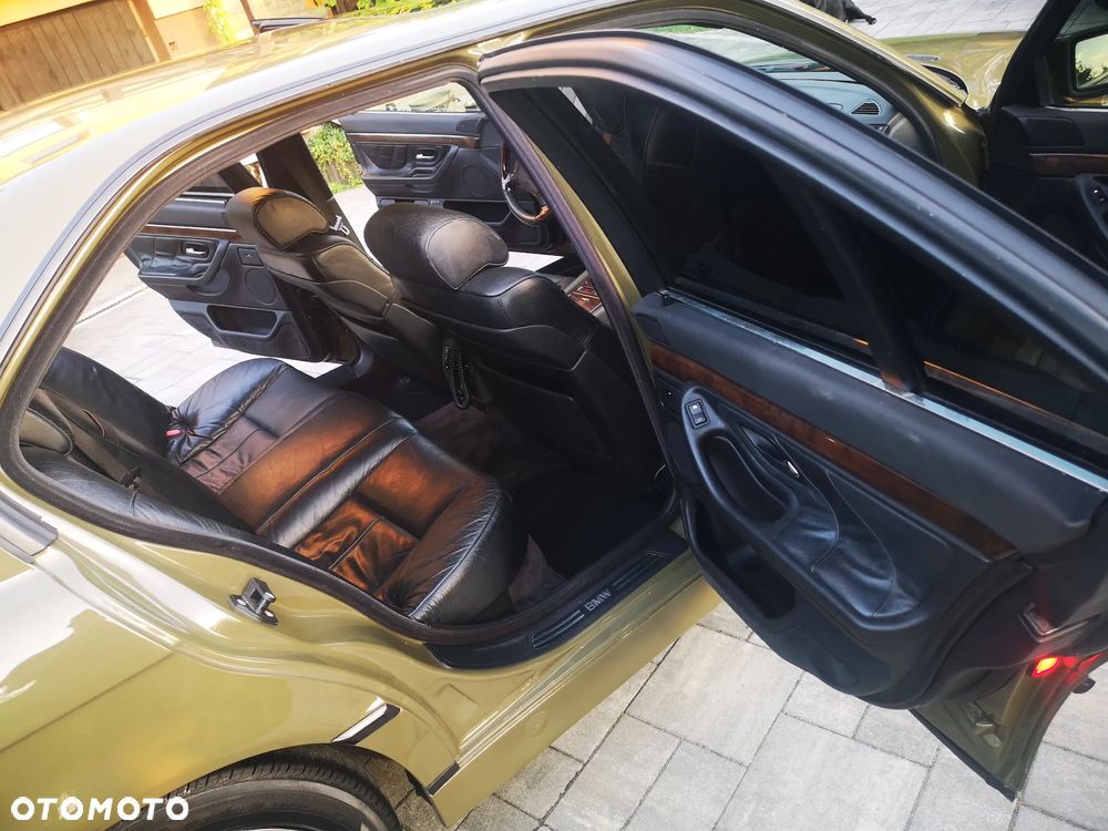 BMW Seria 7 - 7