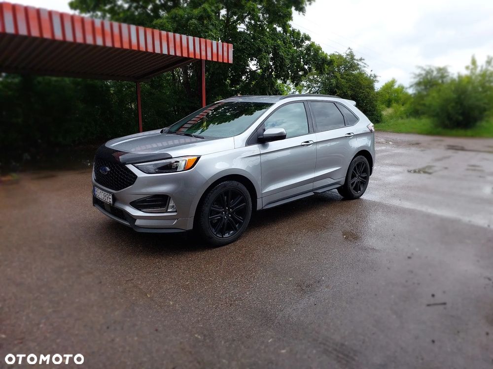 Ford Edge - 2